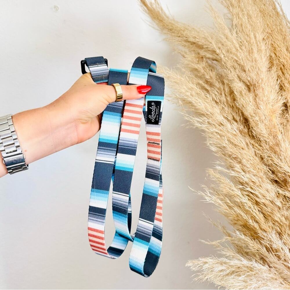 NEW LEEDS Jetty Blue White Orange Stripe Step Harness and 6โ Dog Leash $108 Set - Picture 4 of 11